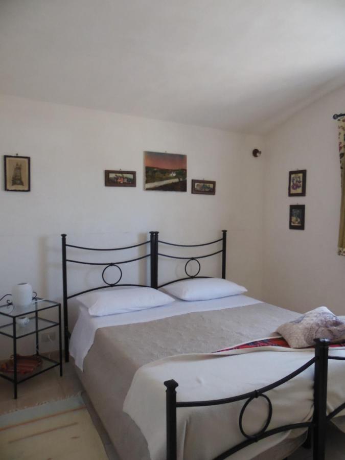 B&B Trulli Sotto La Cupa มาร์ตินาฟรังกา ภายนอก รูปภาพ